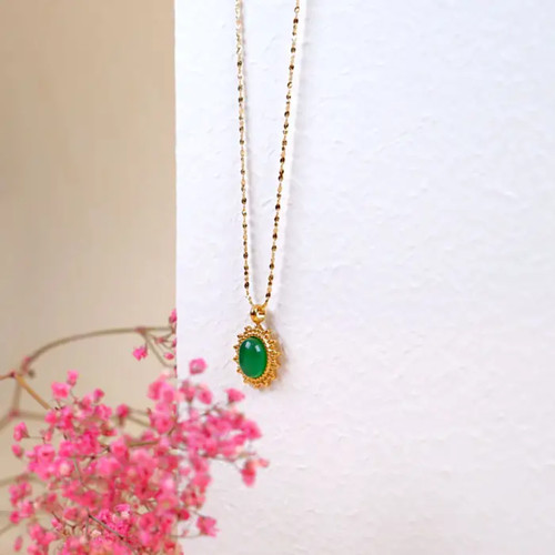 Elegante halskette mit - elegante,