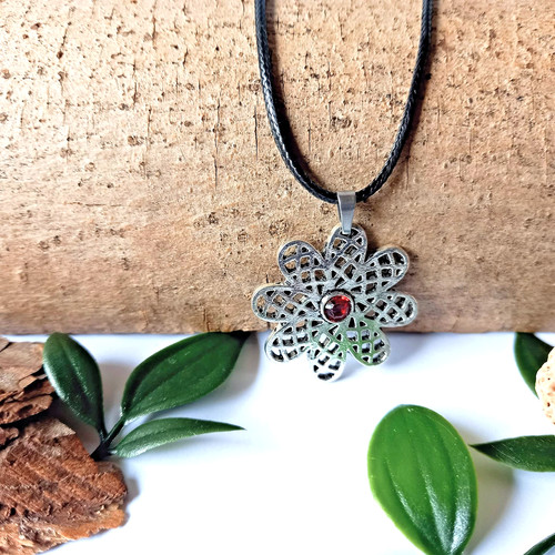 Halskette mit anhänger blume - anhänger:,
